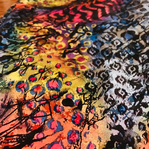 Balera Metallic Leopard Print Leggings - Picture 3 of 4